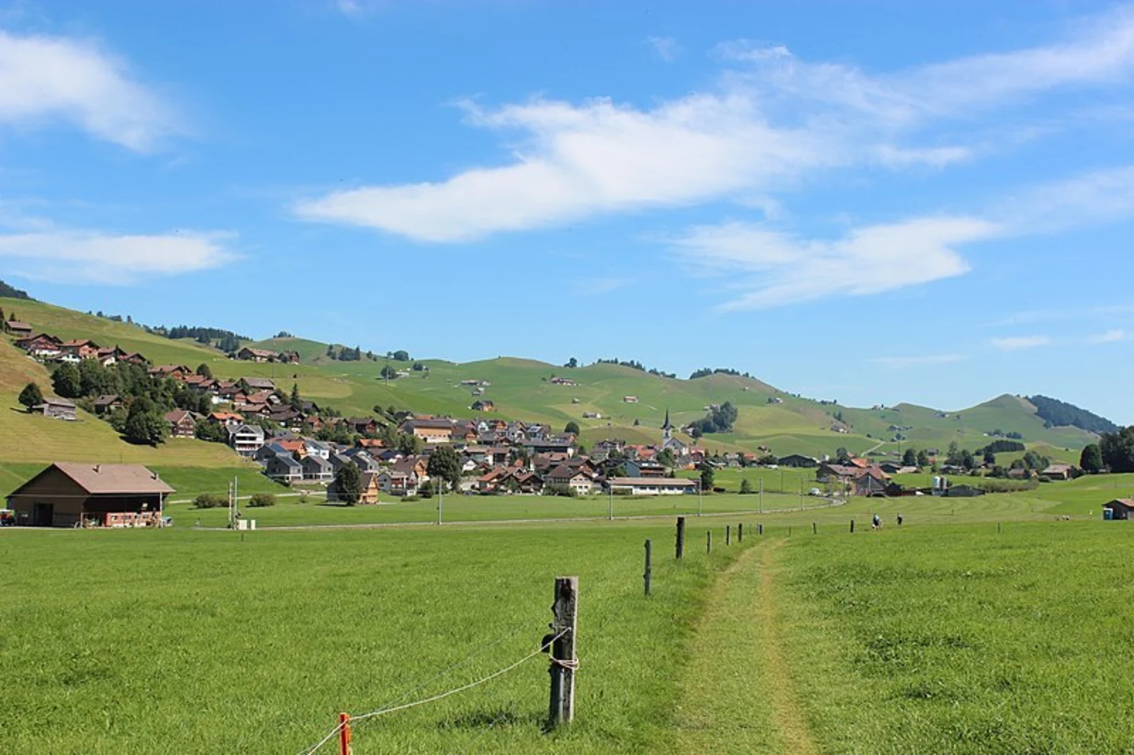 An image depicting the trail Gonten to Appenzell Trail and its surrounding area.