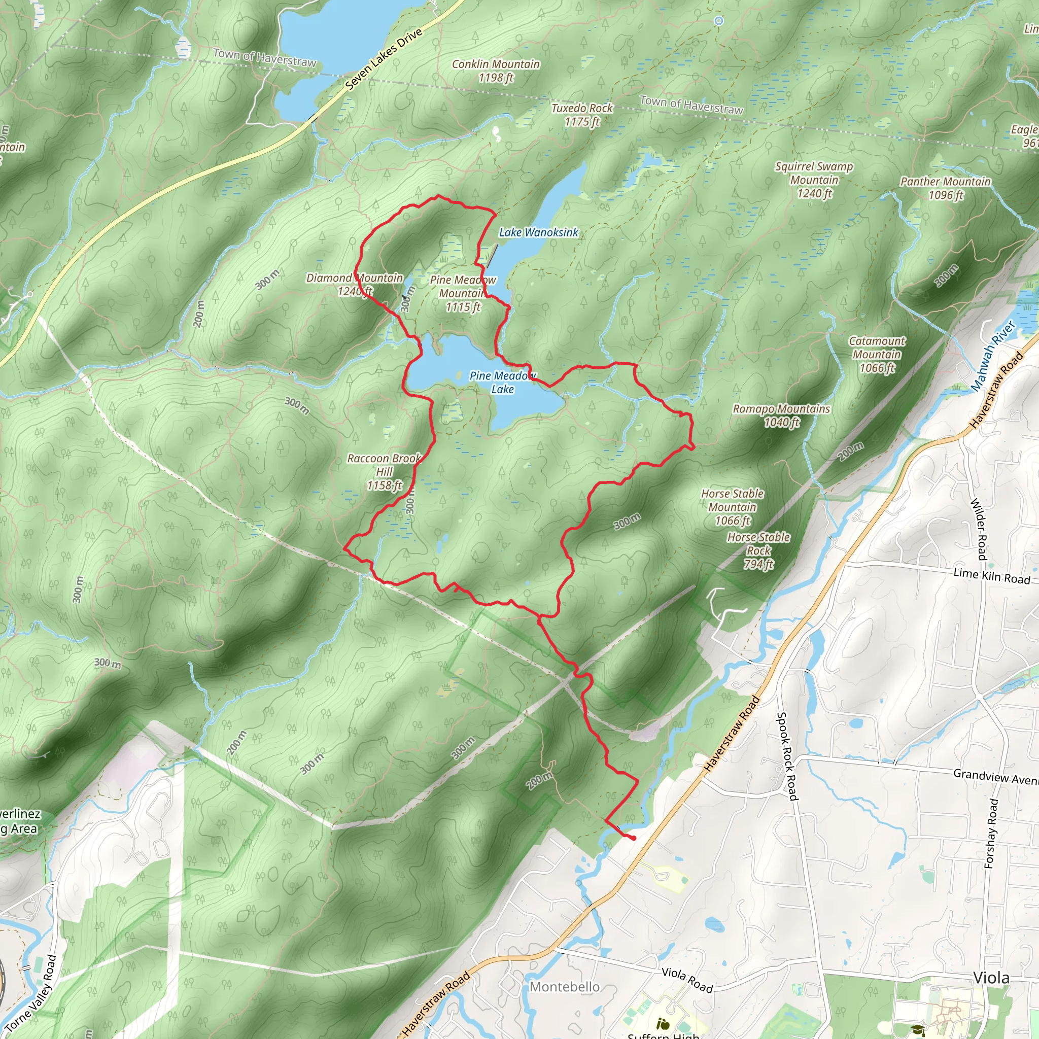 Raccoon Brook Hill, Pine Meadow Lake and Lake Wanoksink Loop via Pine Meadow Trail mobile static map