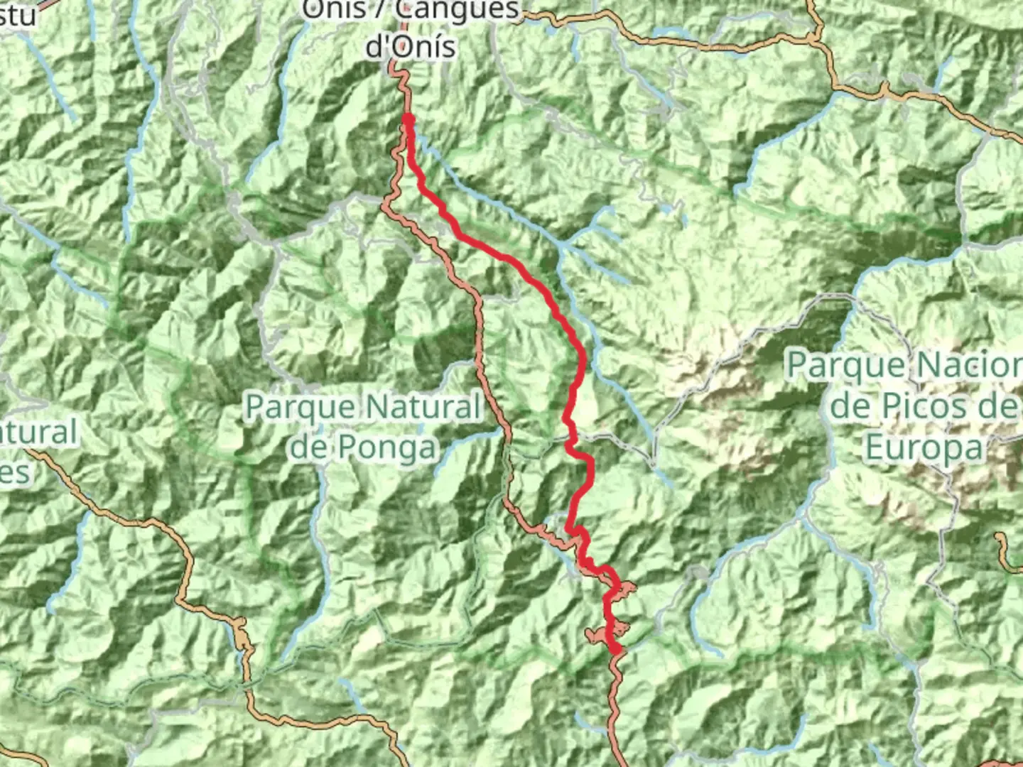 An image depicting the trail GR 201 Senda del Arcediano and its surrounding area.
