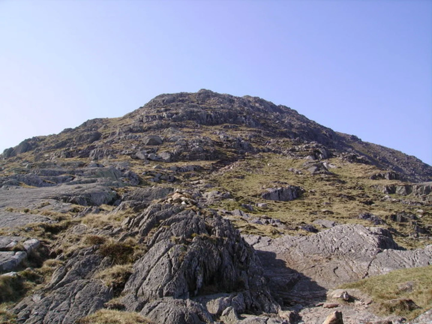 An image depicting the trail Old Man of Coniston, Great How Crags and Wetherlam Loop and its surrounding area.