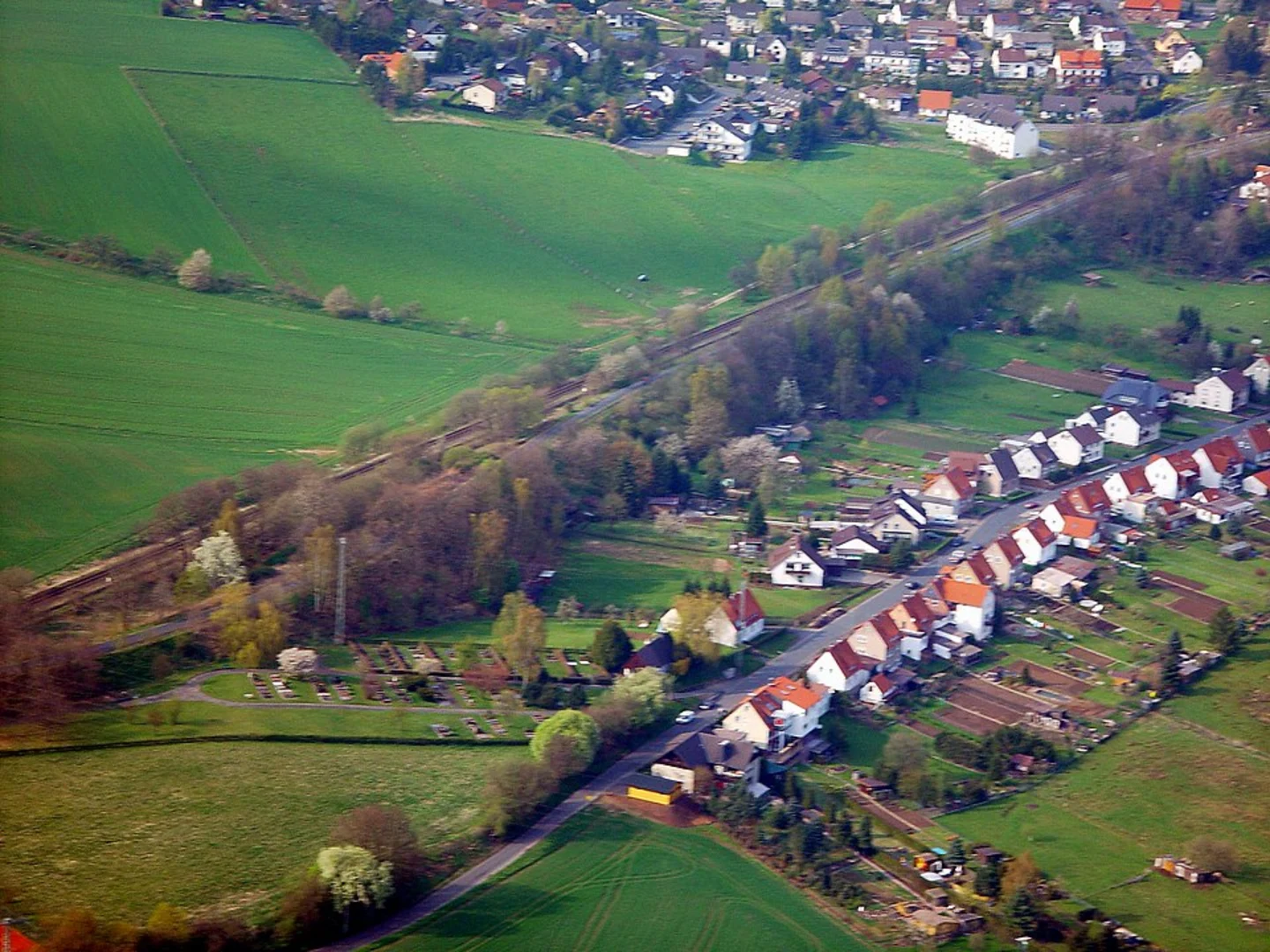 An image depicting the trail Köterberg via Uslarer Weg and its surrounding area.