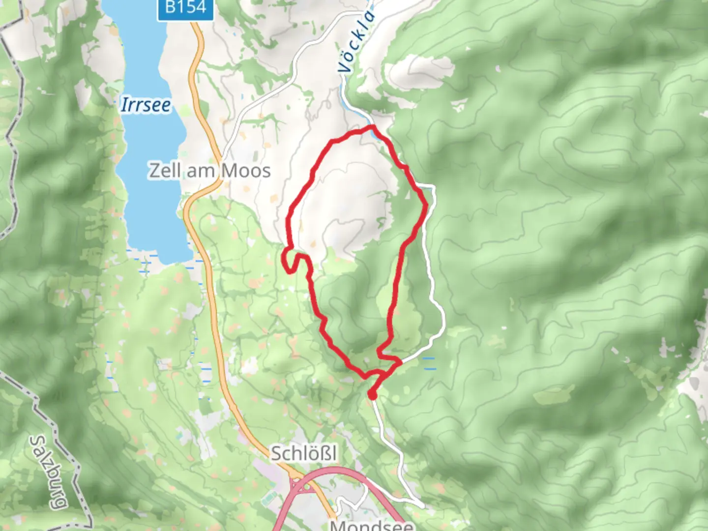 An image depicting the trail Mondsee - Fir Tree Loop and its surrounding area.