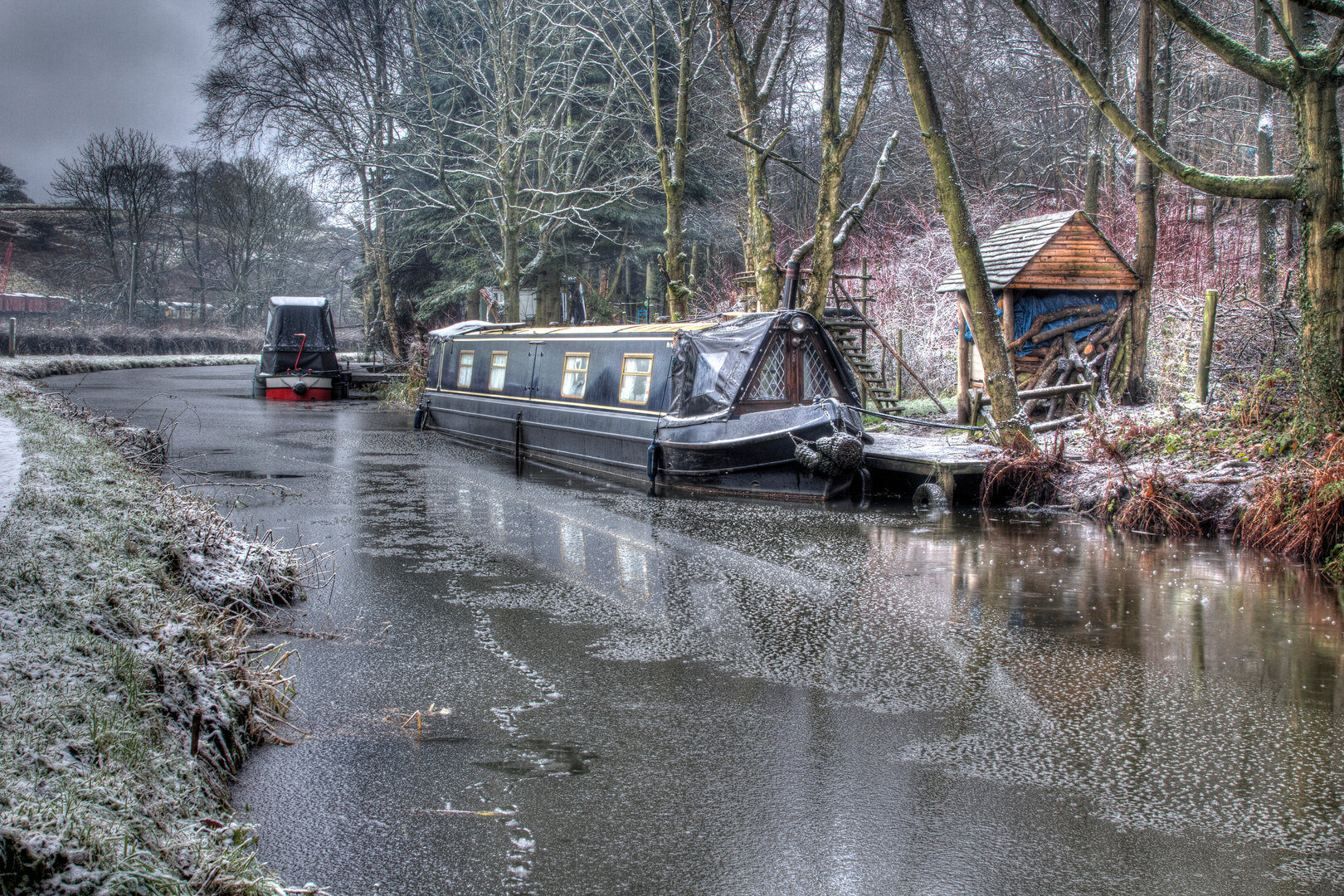 An image depicting the trail Churnet Valley Geotrail and its surrounding area.