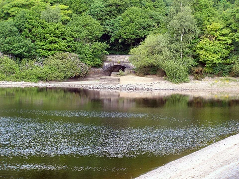 An image depicting the trail Hatch Brook Waterfall, Great Hill and Anglezarke Reservoir Loop - White Coppice and its surrounding area.