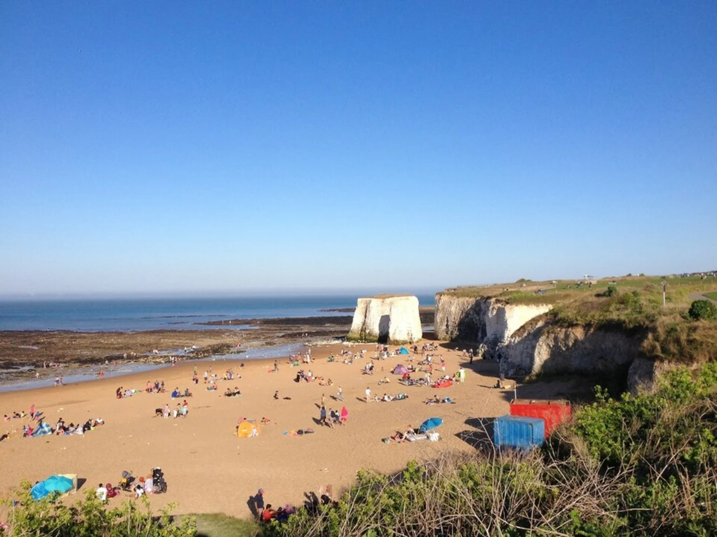 An image depicting the trail Botany Bay Kent and its surrounding area.