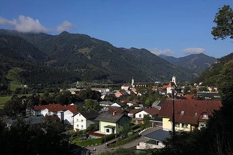 From Mautern to Bremstein