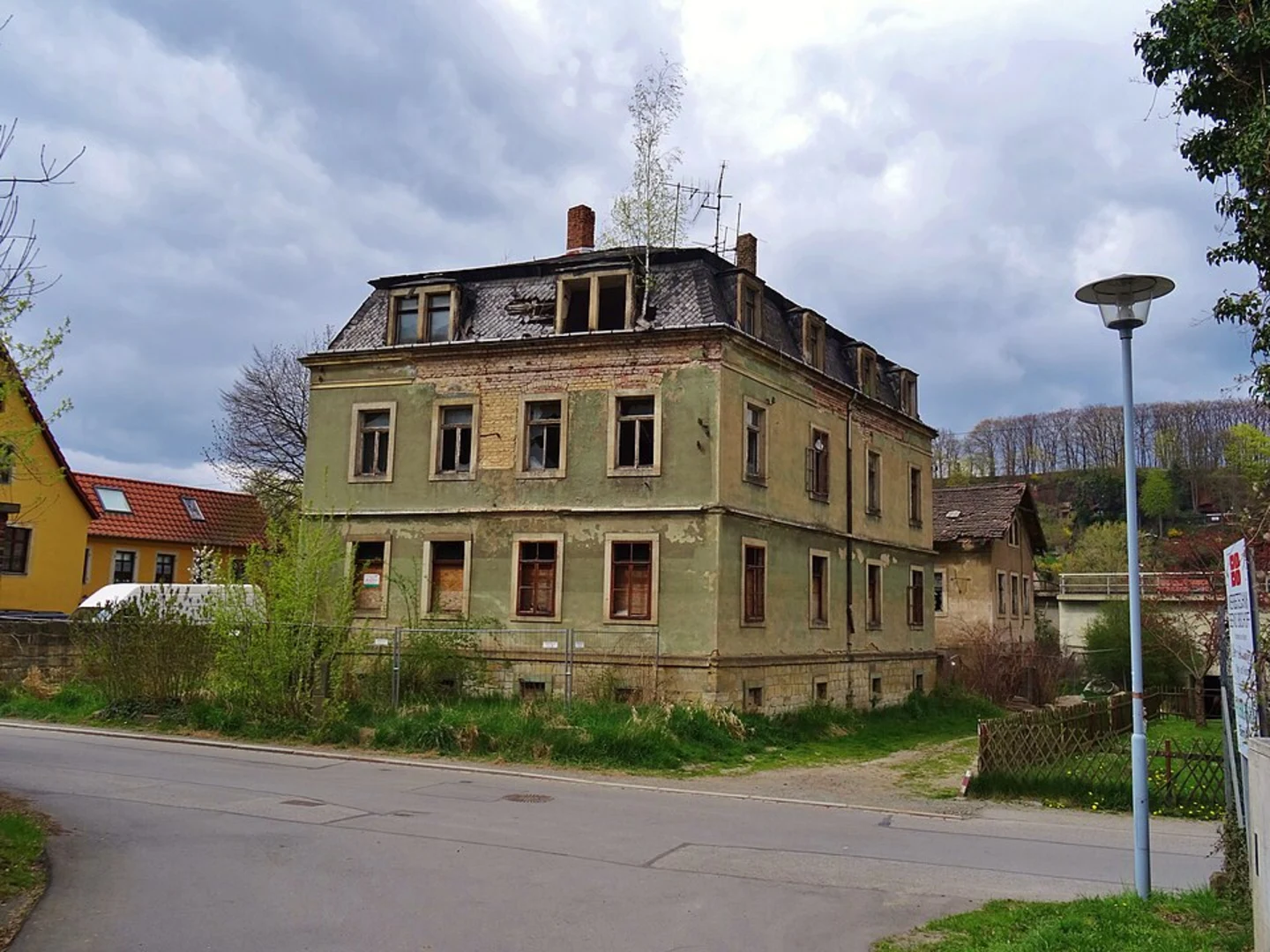 An image depicting the trail Postakegel Walk via Niederposta and its surrounding area.