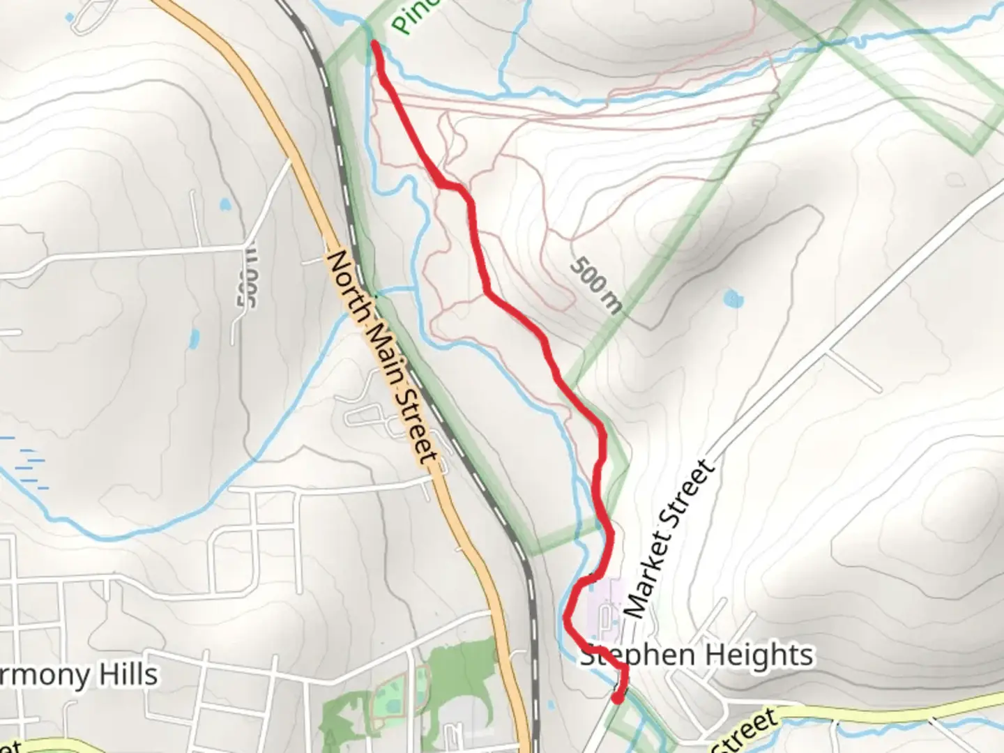 An image depicting the trail Roaring Brook Trail via Market Street and its surrounding area.