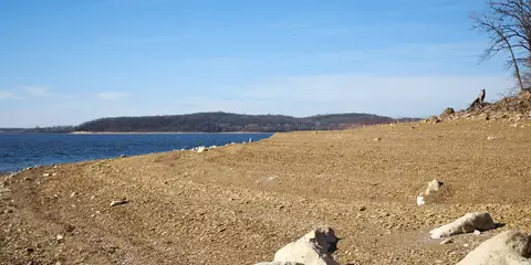 An image depicting the trail Perry Lake Trail and its surrounding area.