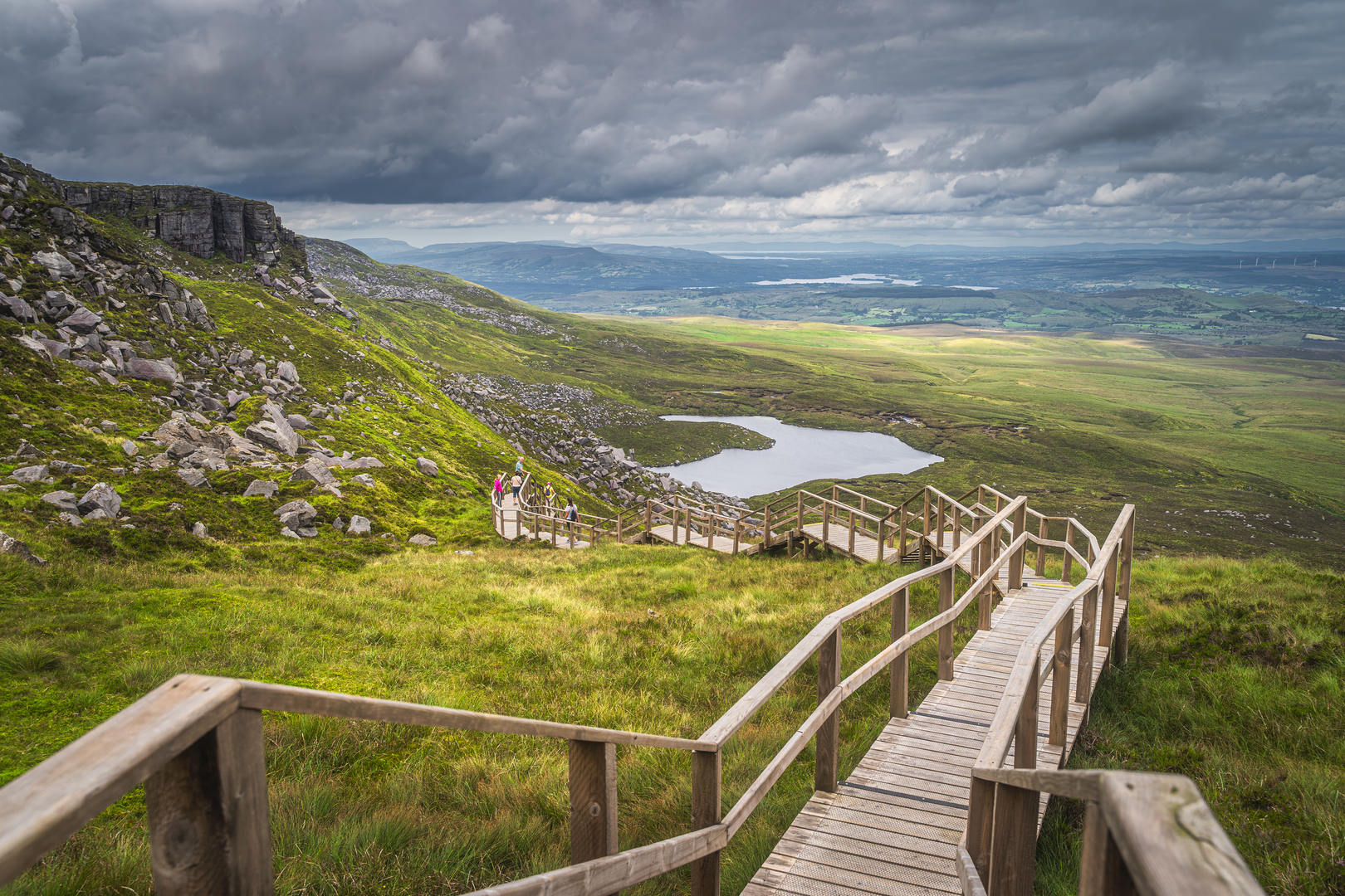 An image depicting the trail Cuilcagh Boardwalk Trail and its surrounding area.
