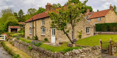An image depicting the trail Helmsley and Rievaulx Abbey and its surrounding area.