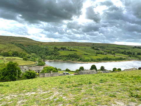 An image depicting the trail Worth Way - W Yorks and its surrounding area.