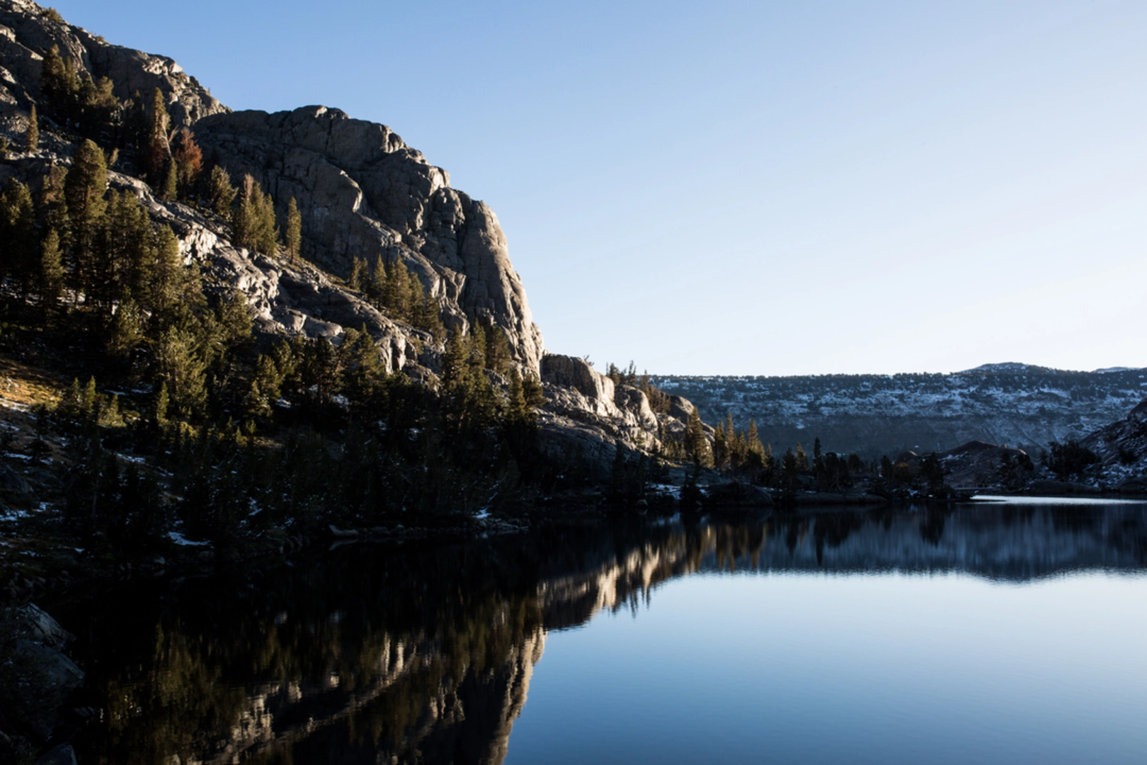 An image depicting the trail Garnet Lake to Emerald Lake via River Trail and its surrounding area.