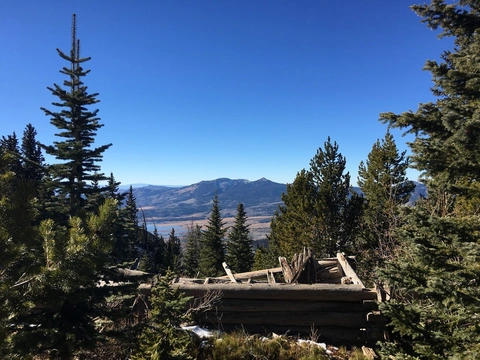 Hahns Peak Lake Trail