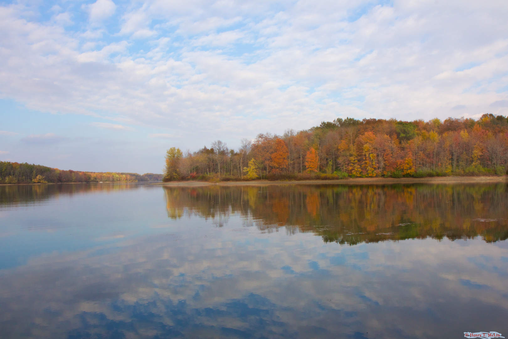 An image depicting the trail Howard Eaton Reservoir Loop Trail and its surrounding area.