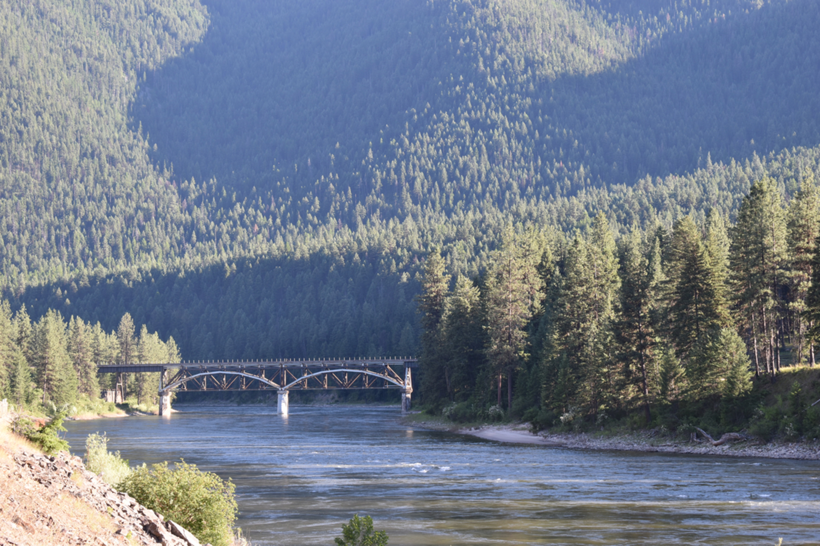 An image depicting the trail Maynard Loge Nature Conservancy Trail and its surrounding area.