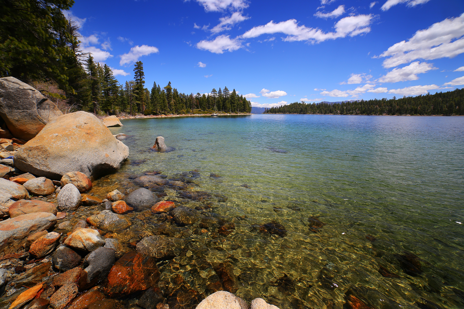 An image depicting the trail Rubicon Trail and its surrounding area.