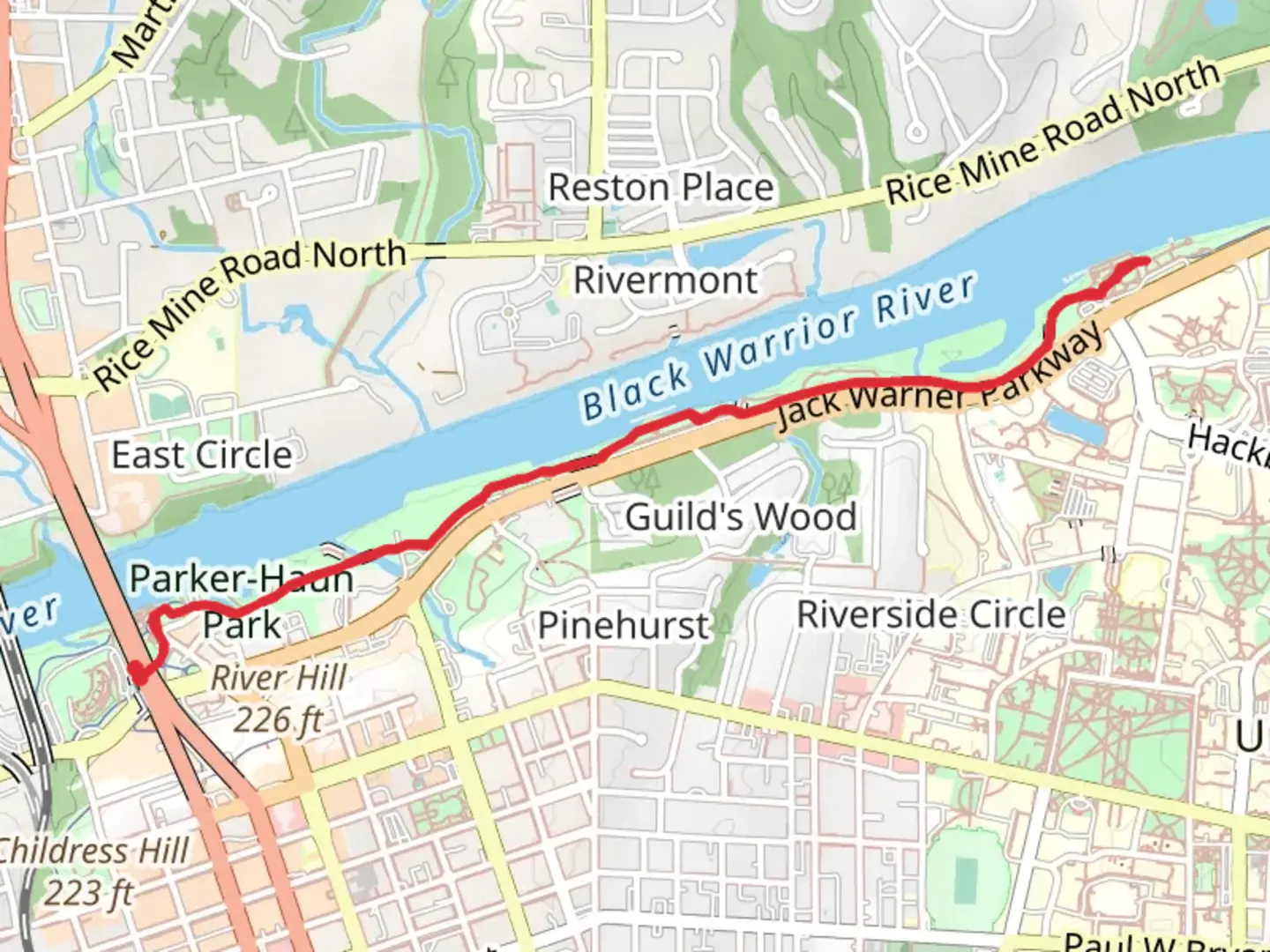 An image depicting the trail Tuscaloosa Riverwalk and its surrounding area.