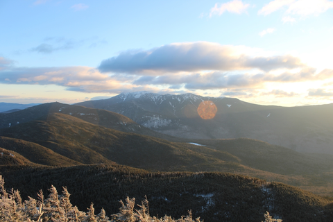 An image depicting the trail Mount Kinsman Trail and its surrounding area.