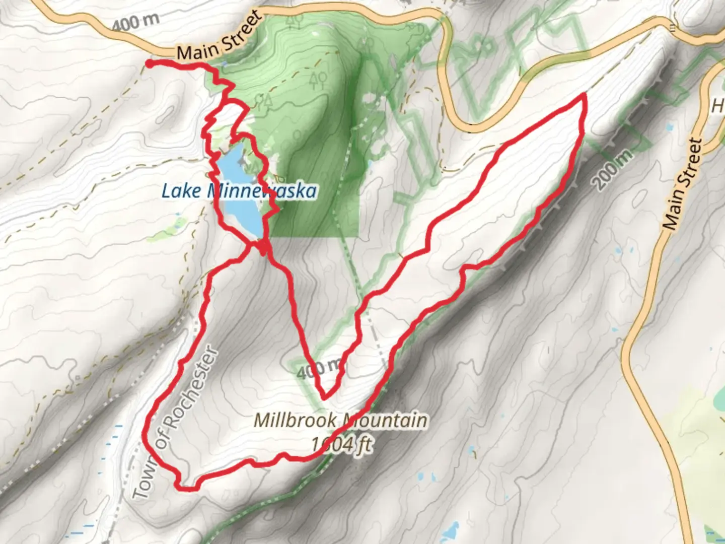 An image depicting the trail Lake Minnewaska and Millbrook Mountain Loop Trail and its surrounding area.