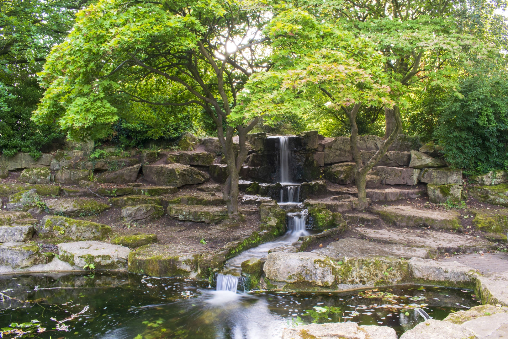 An image depicting the trail Rotherham Round Walk and its surrounding area.
