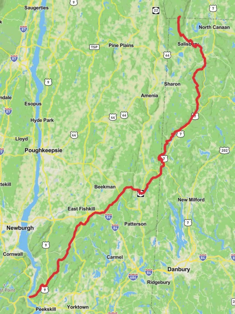 An image depicting the trail Manitou to Sage's Ravine Trail via Appalachian Trail and its surrounding area.