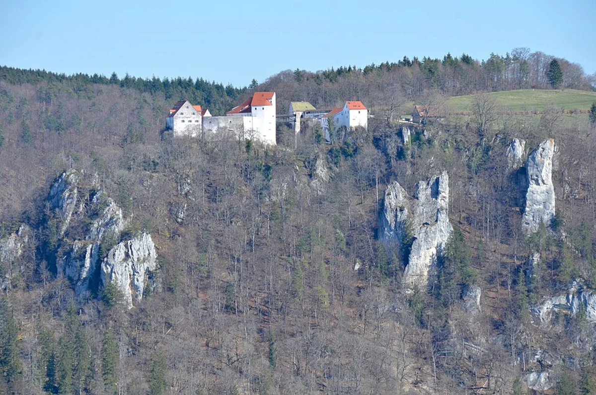 Burg Wilenstein and Kottelbach via Wanderweg Trippstadt