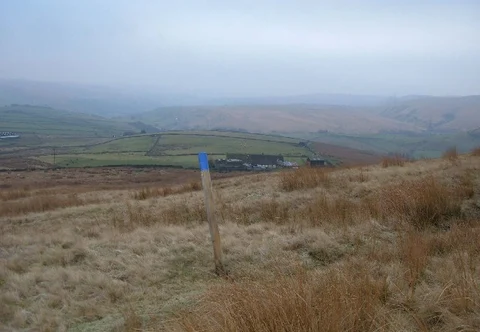 An image depicting the trail Todmorden Moor Loop - Sourhall and its surrounding area.