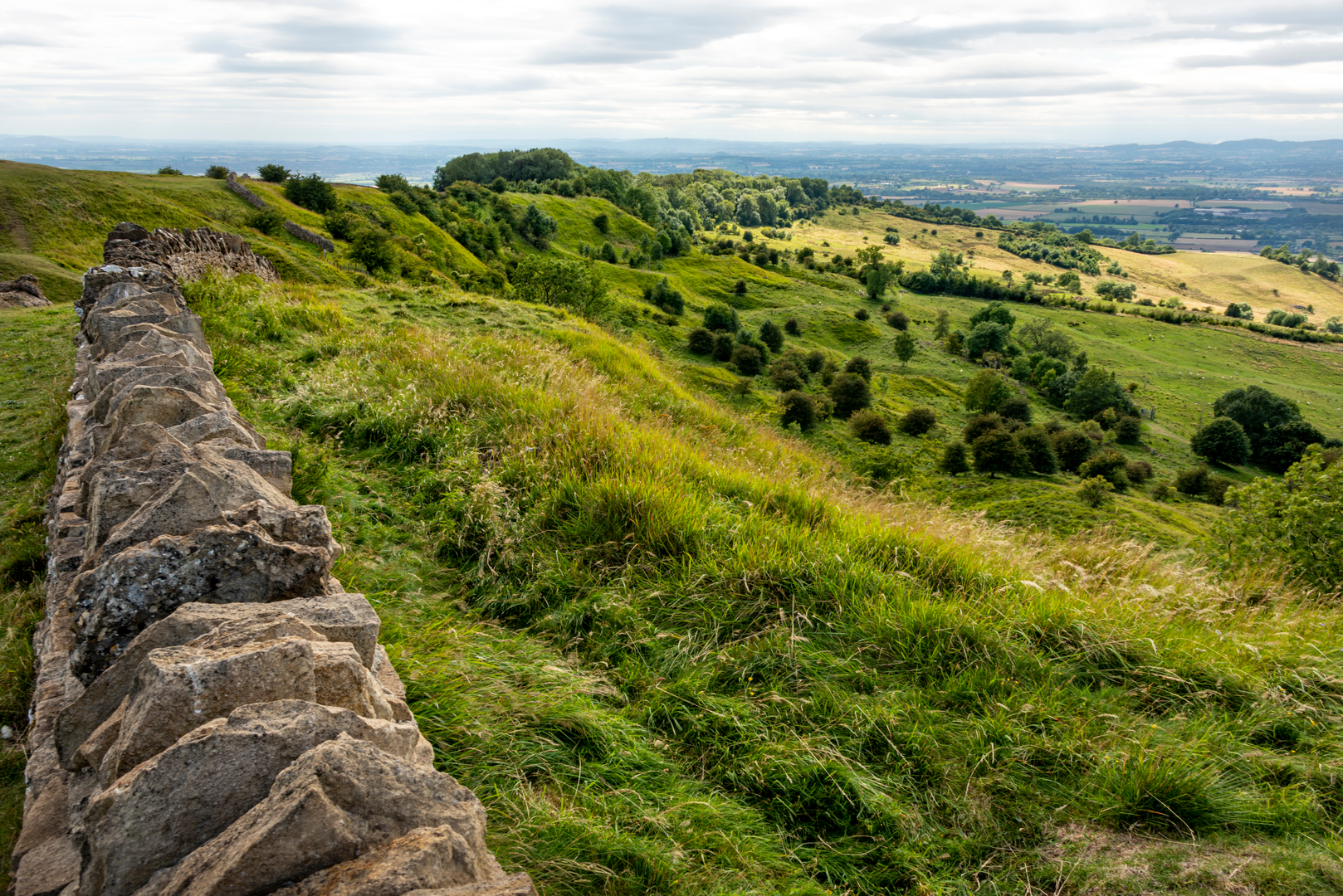 An image depicting the trail Bredon Hill from Elmley Castle Walk and its surrounding area.