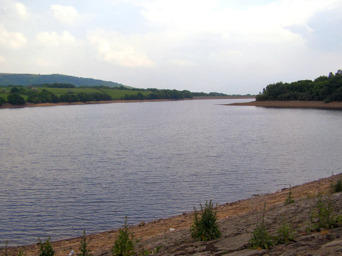 An image depicting the trail Great Hill, Twitch Hills Clough, Yarrow Reservoir and Anglezarke Reservoir Loop and its surrounding area.