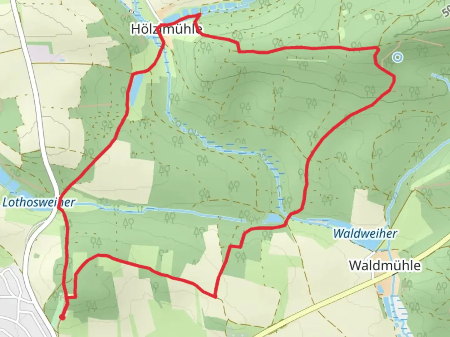 An image depicting the trail Hölzlmühl Weg and its surrounding area.