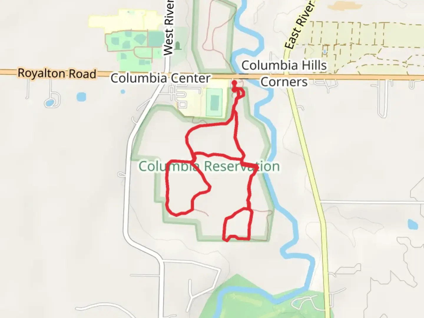 An image depicting the trail Columbia Reservation Loop and its surrounding area.