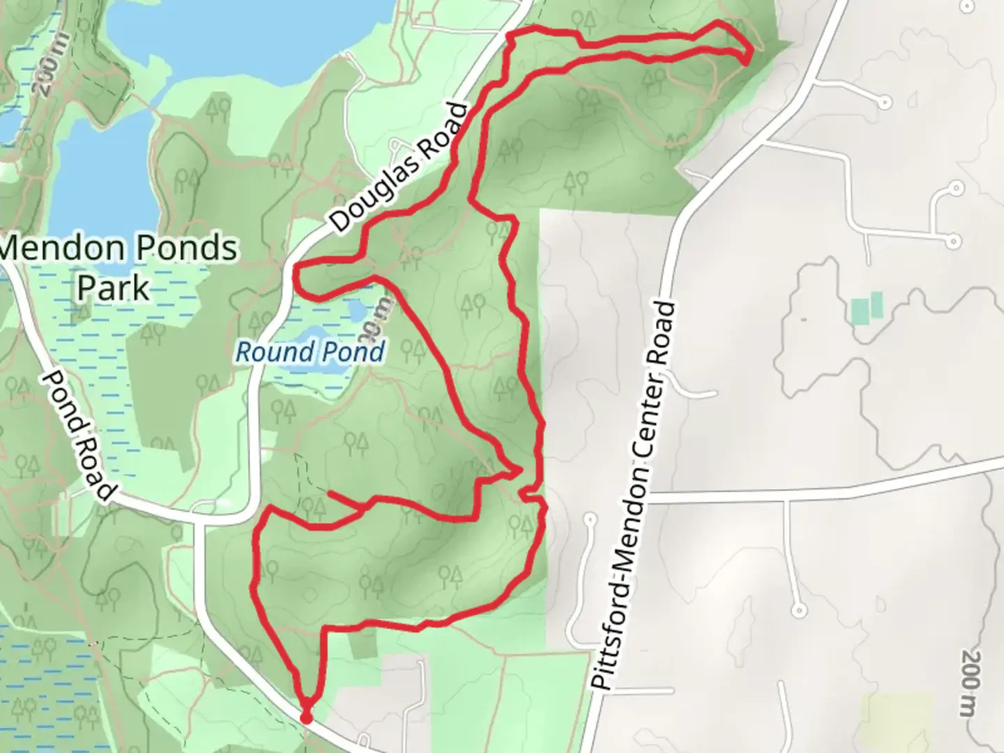 An image depicting the trail Round Pond - East Esker Trail and its surrounding area.