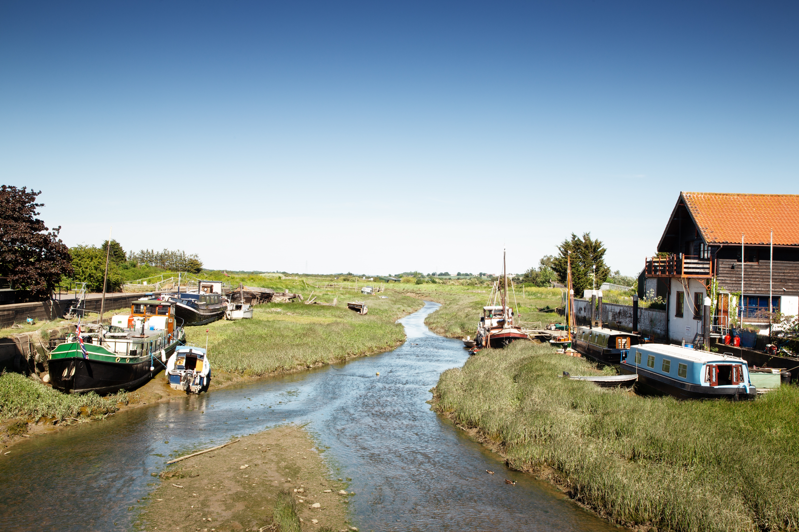 An image depicting the trail Lasso Essex - Paglesham Eastend to South Woodham Ferrers and its surrounding area.