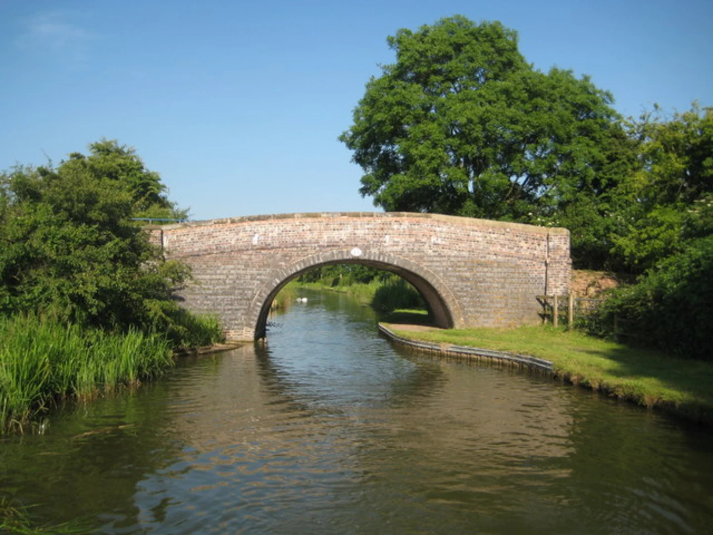 An image depicting the trail Market Bosworth to Congerstone Loop and its surrounding area.