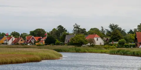 An image depicting the trail Lagunestien and its surrounding area.