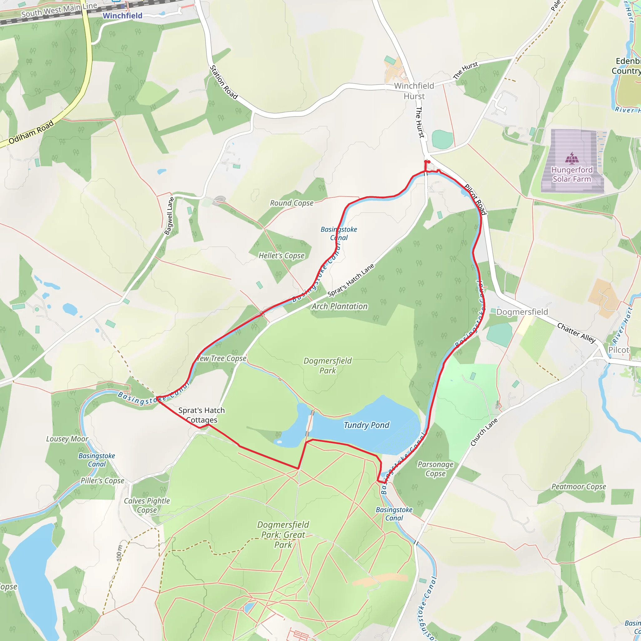 Around Dogmersfield on the Basingstoke Canal - Short Walk mobile static map