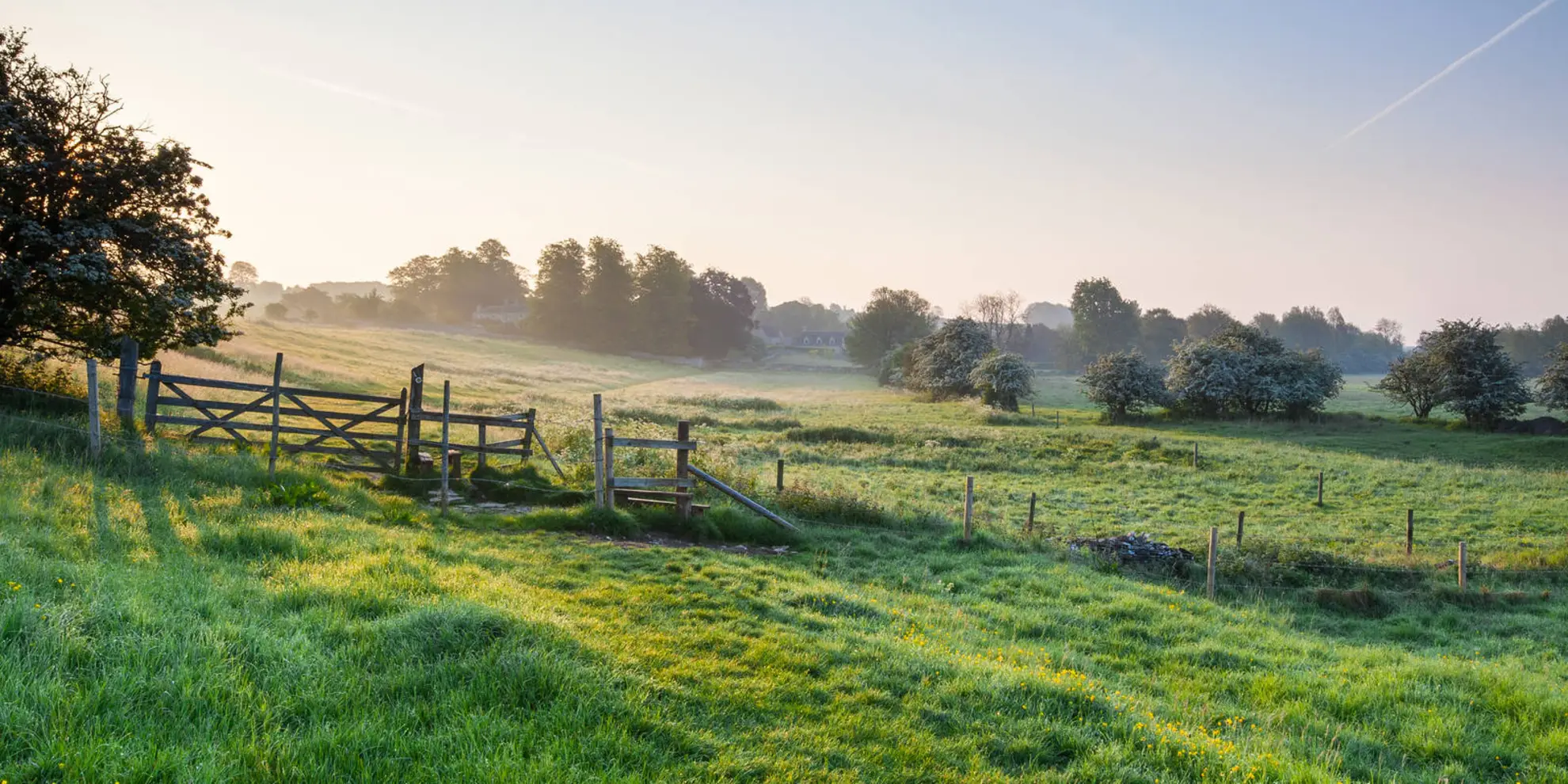 An image depicting the trail Fulbrook and Widford from Burford and its surrounding area.