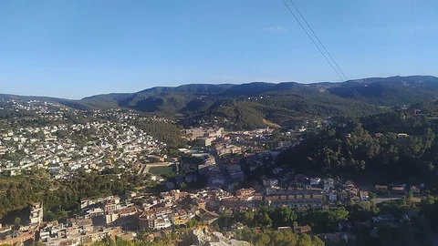 An image depicting the trail Vallirana Trail PR C 163 and its surrounding area.