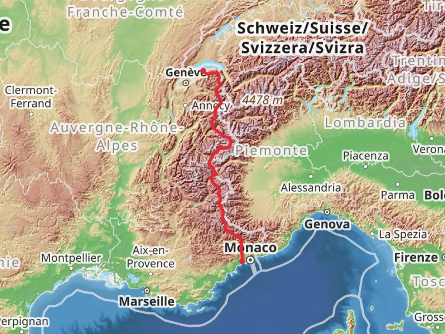 An image depicting the trail GR 5 and its surrounding area.