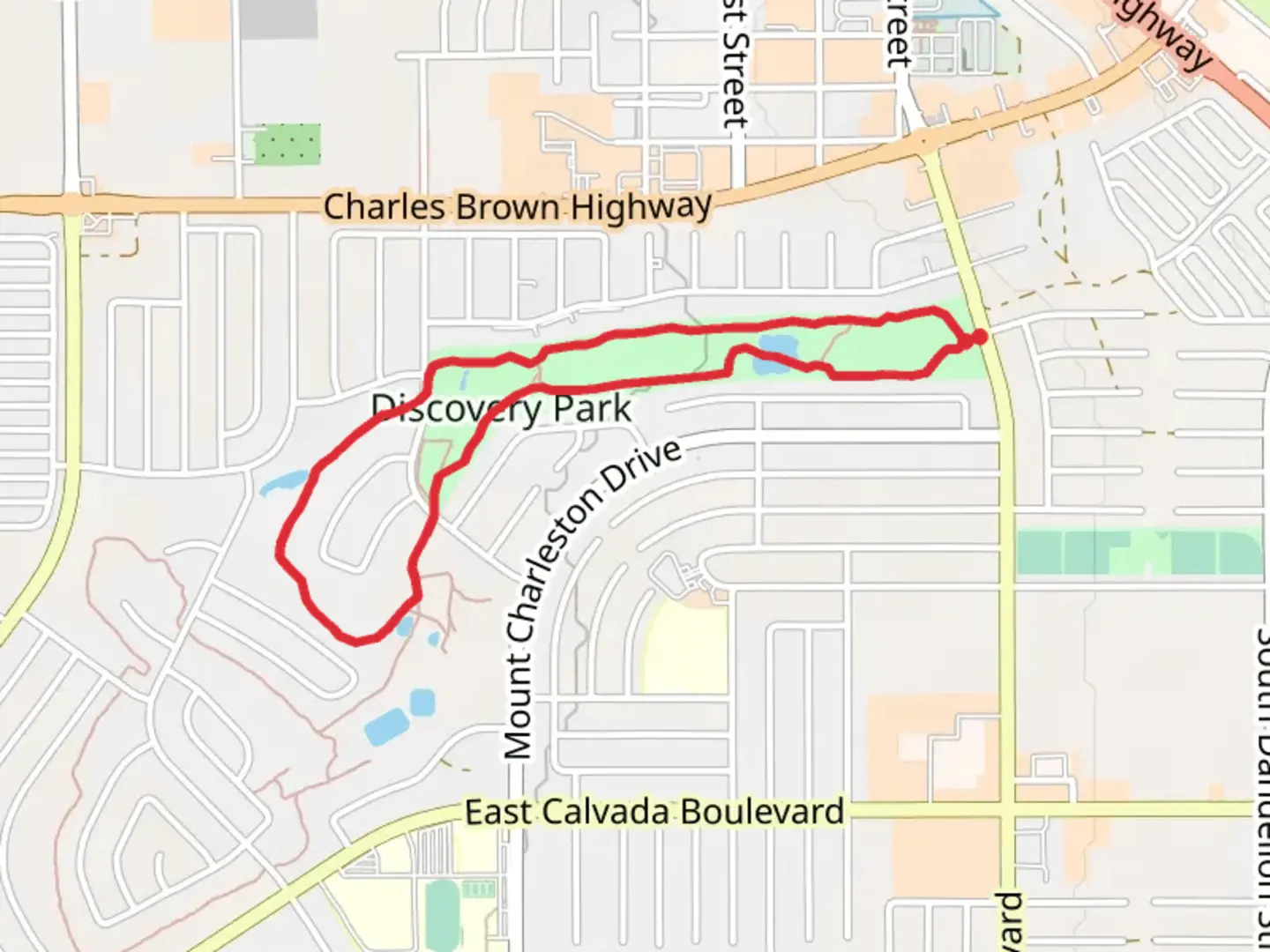 An image depicting the trail Discovery Park Loop and its surrounding area.