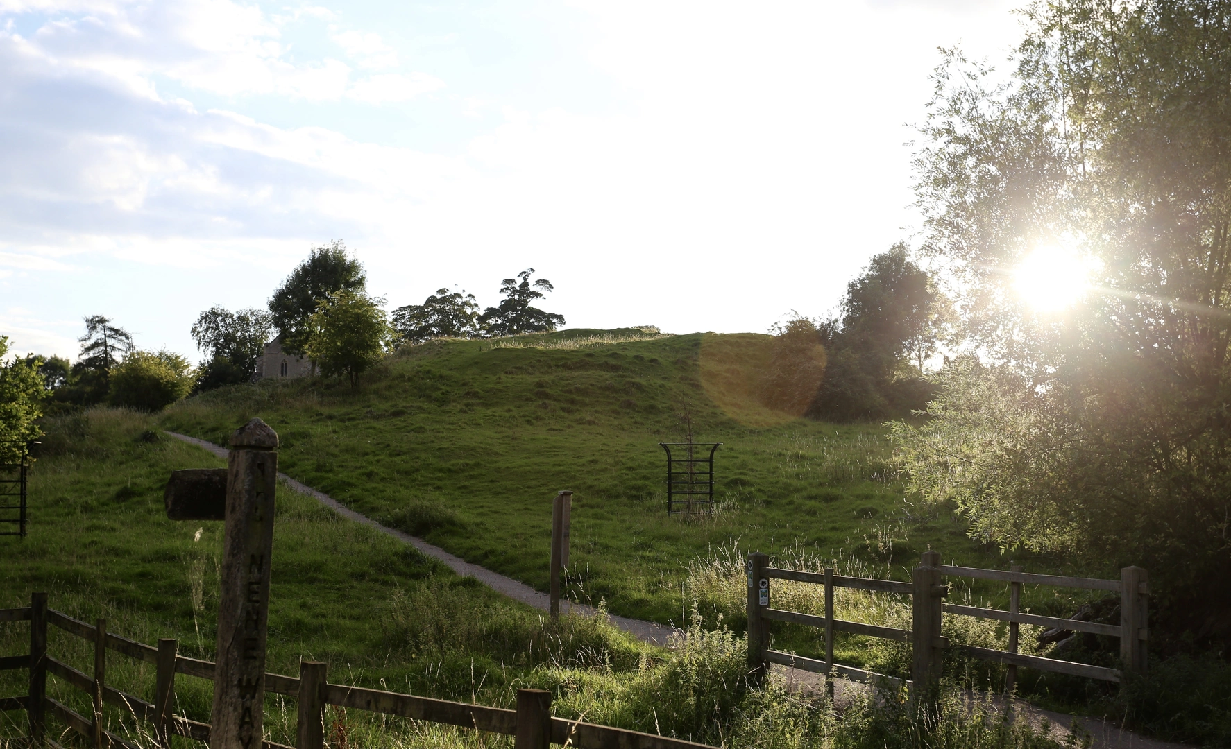An image depicting the trail Nene Way and its surrounding area.