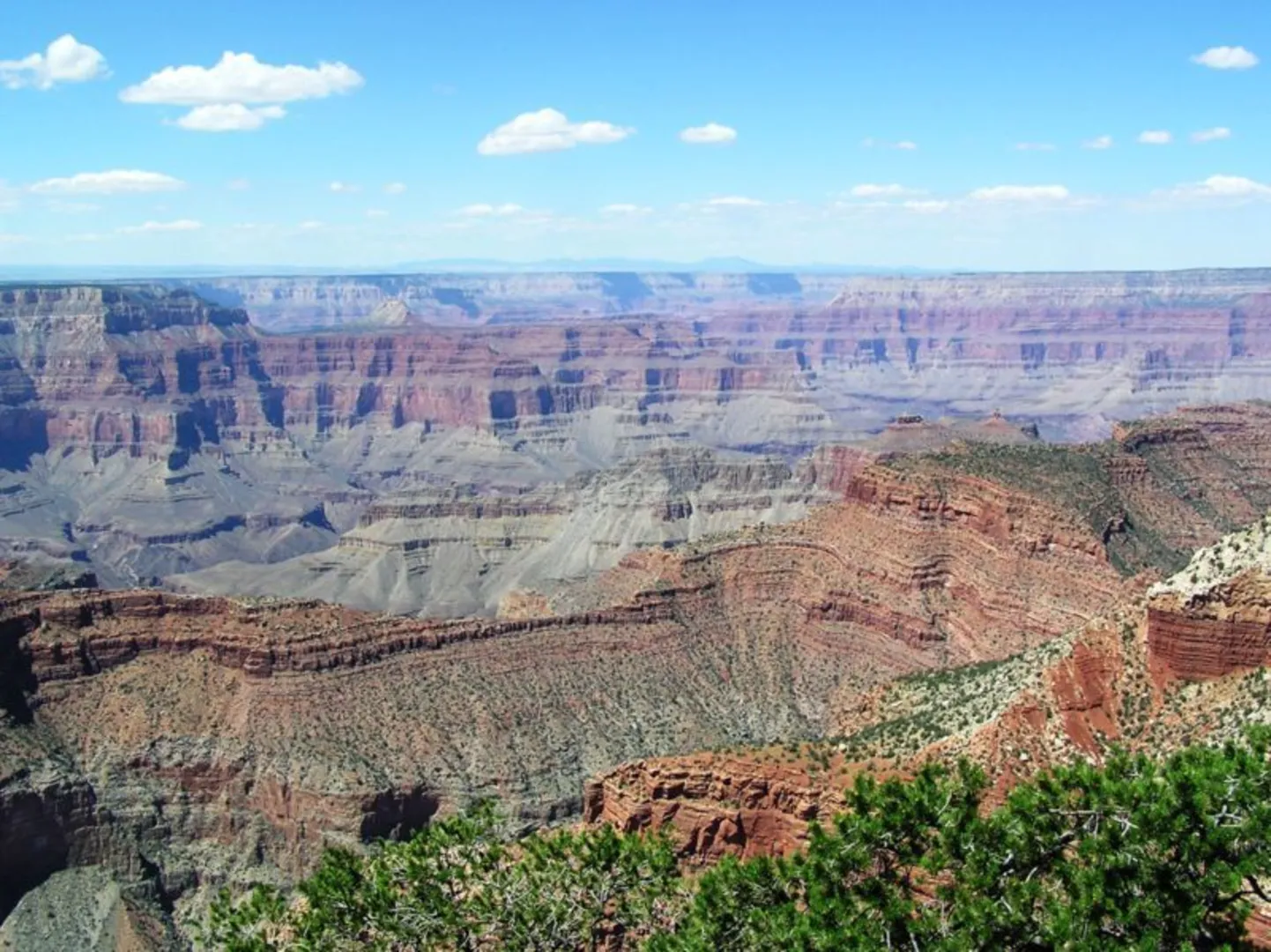 An image depicting the trail Tiyo Point Trail and its surrounding area.
