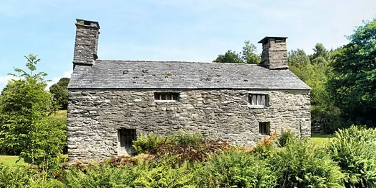 Tŷ Mawr Wybrnant and Cwm Wybrnant Walk