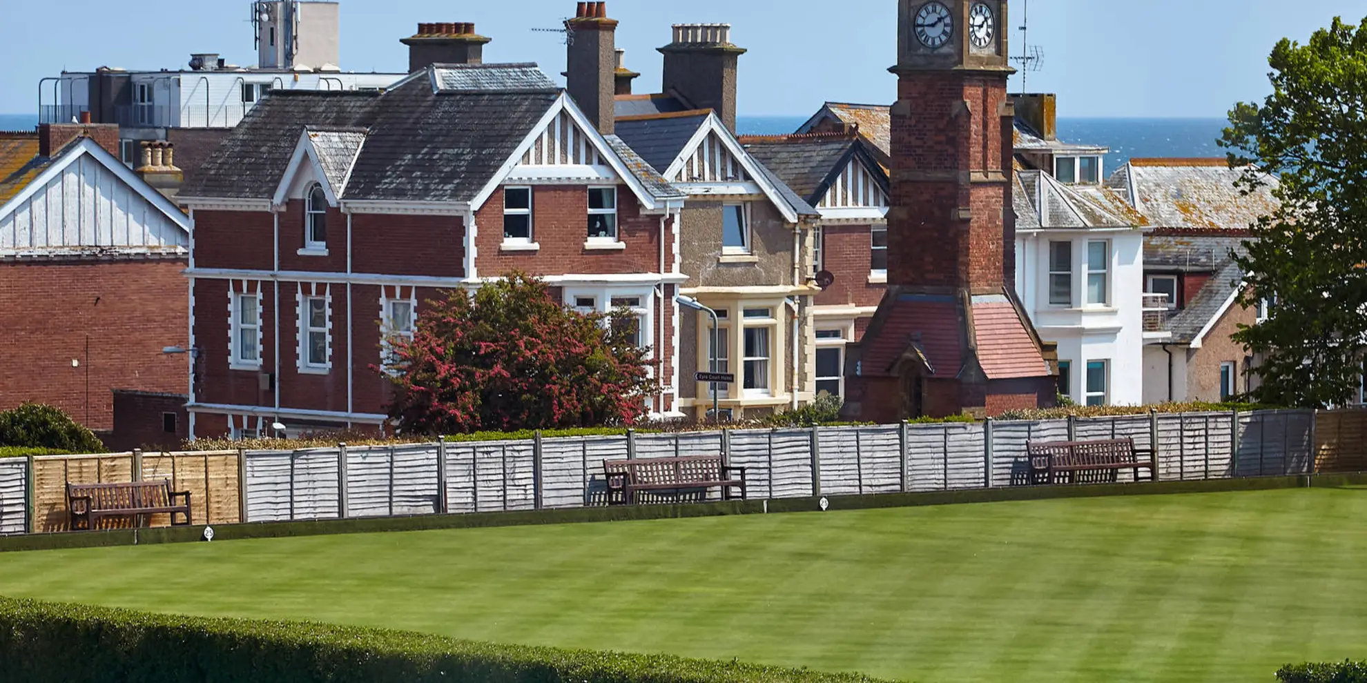 An image depicting the trail Petts Wood Loop via London Loop and its surrounding area.