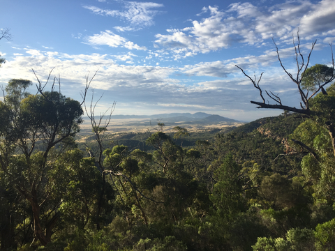 The Dutchmans Valley Hike