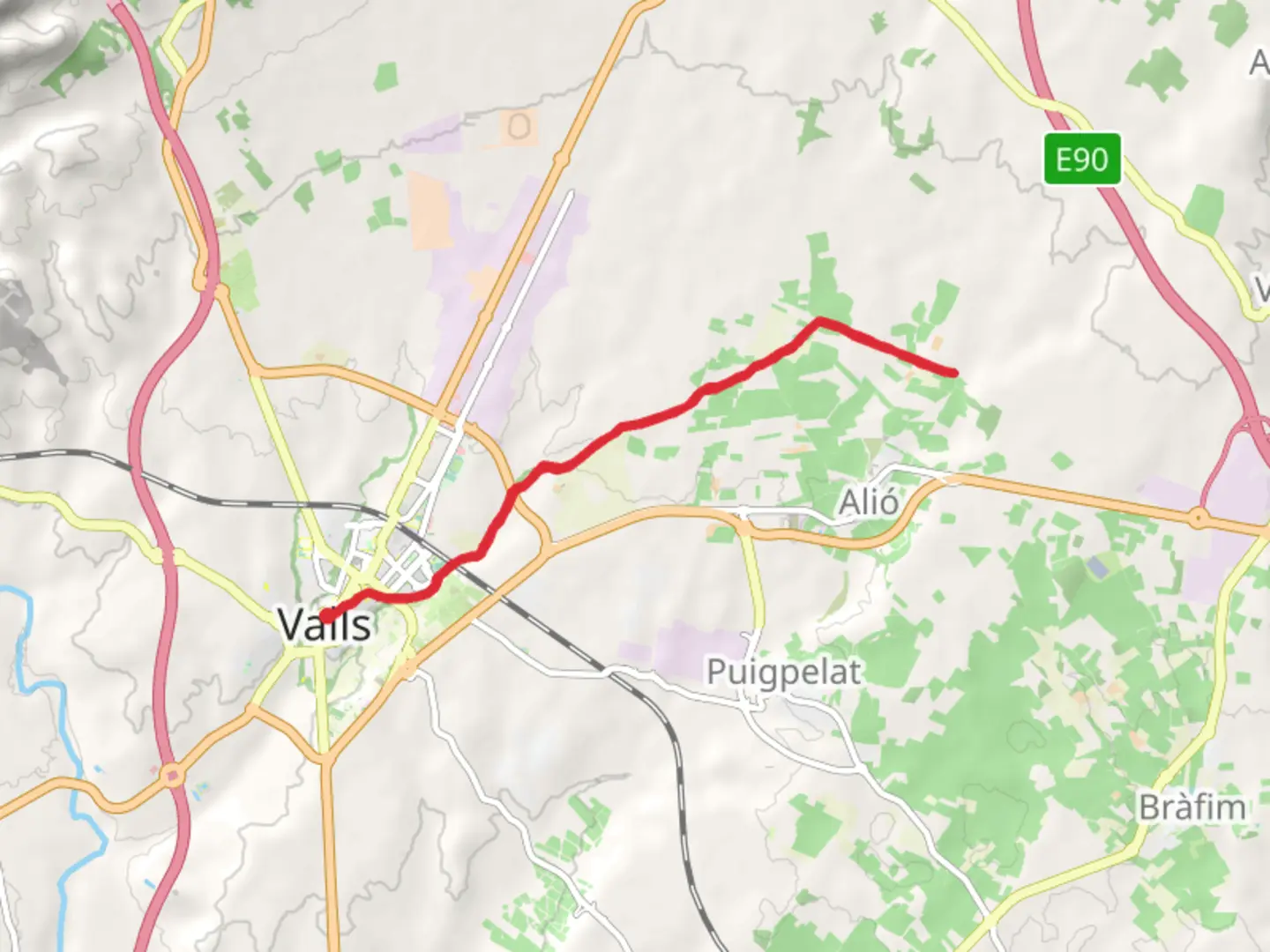 An image depicting the trail Valls-Alio PR C 4 and its surrounding area.