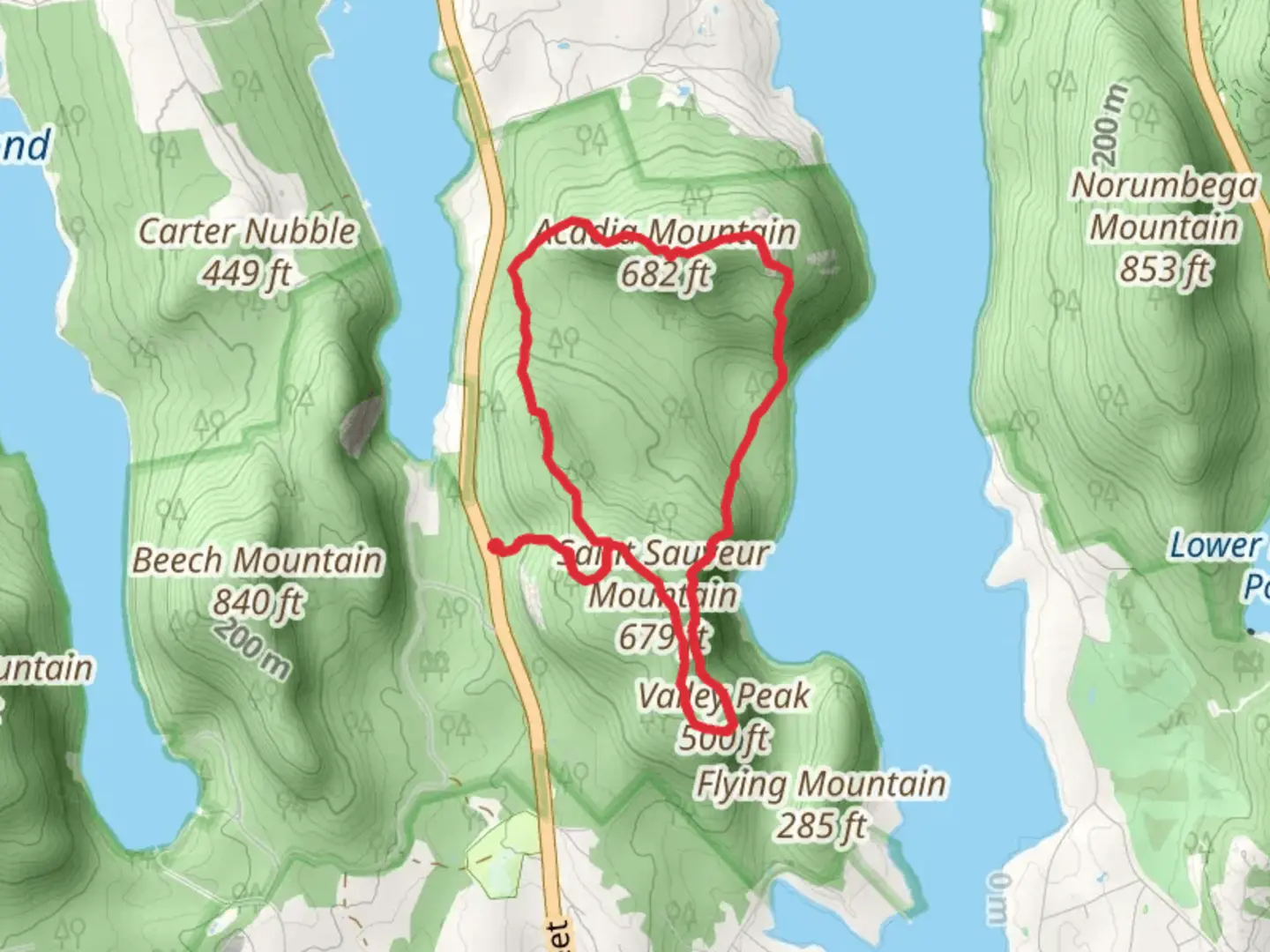 An image depicting the trail Saint Sauveur Mountain and Acadia Mountain Loop Trail and its surrounding area.
