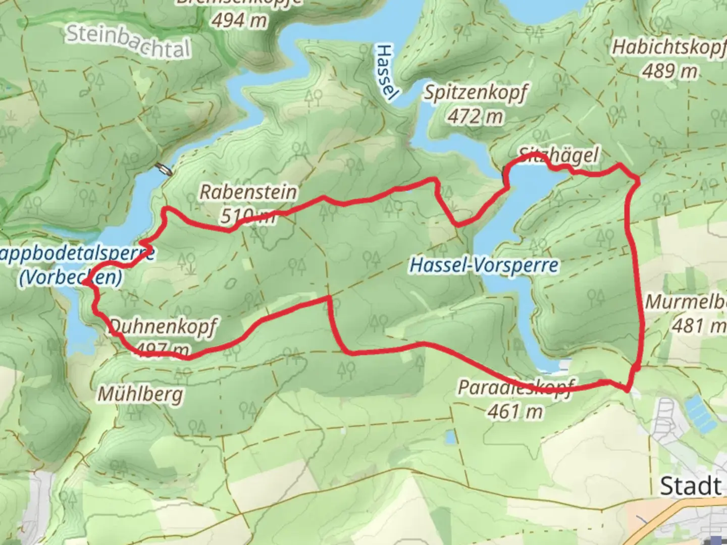 An image depicting the trail Hassel-Vorsperre and Ruine Trageburg Loop and its surrounding area.