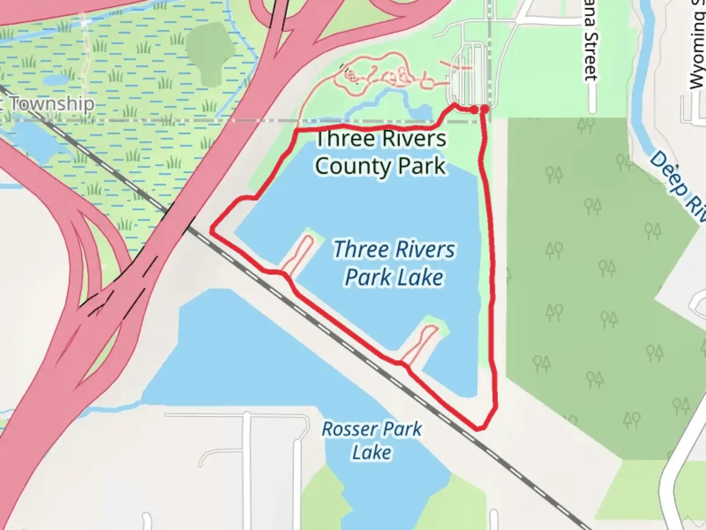 An image depicting the trail Three Rivers Park Lake Loop and its surrounding area.